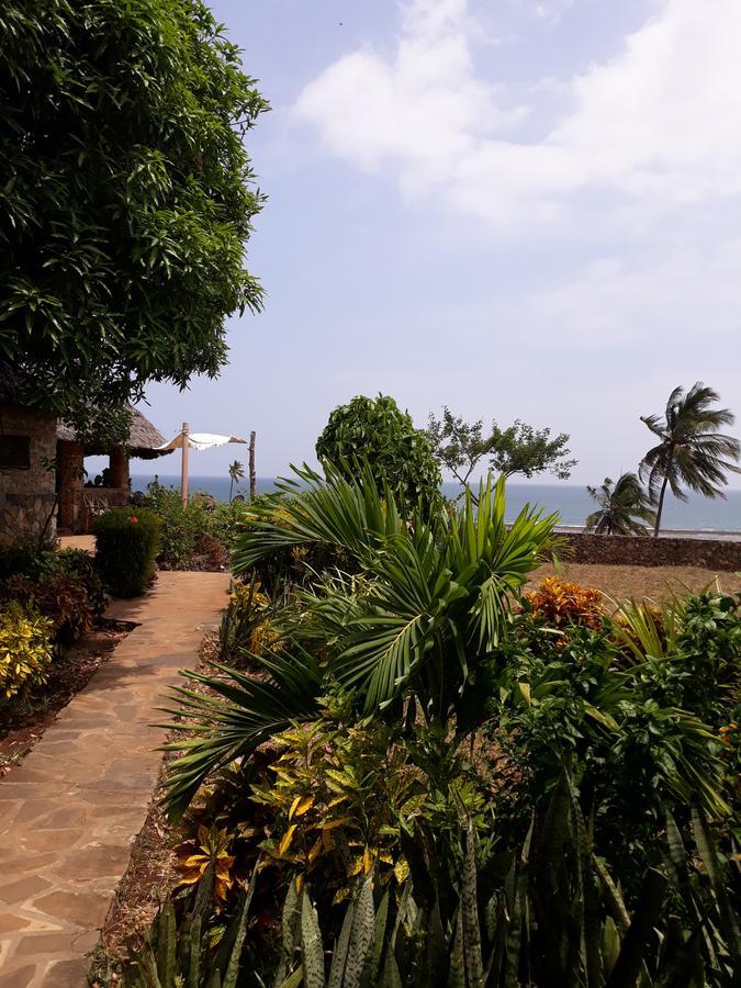 Lodge Mango Kenya